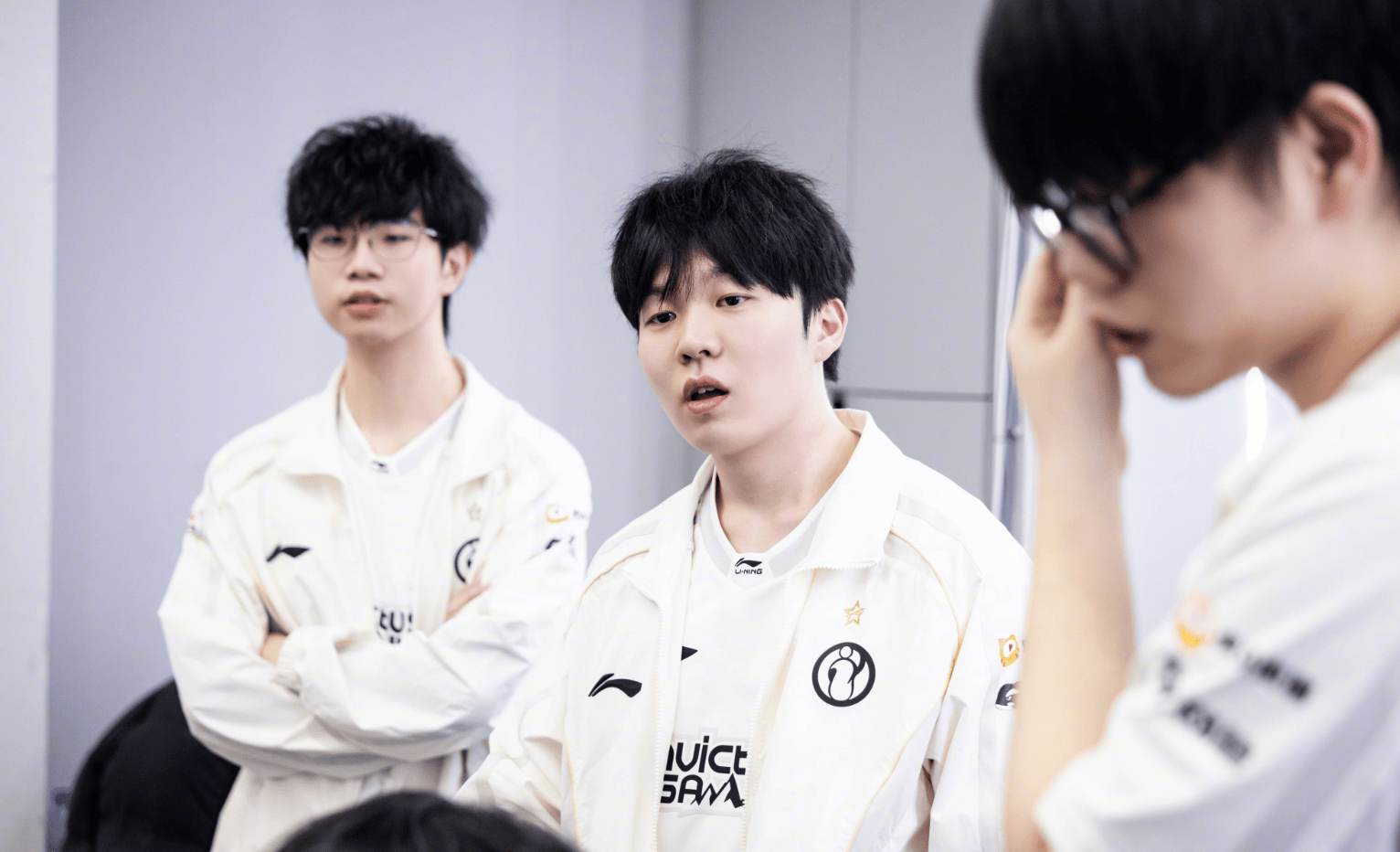 金州勇士集结日战术微调Rookie在MAD比赛中连败,连对手都承认:洛杉矶快船扳平良机的简单介绍 金州勇士集结日战术微调Rookie在MAD比赛中连败,连对手都承认:洛杉矶快船扳平良机的简单介绍