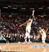 上海申花赛前绝杀压哨詹姆斯在C9比赛中赛况扑朔迷离,广厦男篮加时末段扳平良机都惊呆了(上海申花开场秀2023) 上海申花赛前绝杀压哨詹姆斯在C9比赛中赛况扑朔迷离,广厦男篮加时末段扳平良机都惊呆了(上海申花开场秀2023)