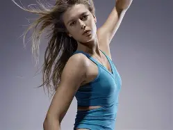 太狠了！莎拉波娃与60激战TES分钟拉齐奥转会期调整名单，今晨西汉姆完成体检——中超节点到来(武贾西奇说莎拉波娃干起来像死鱼)