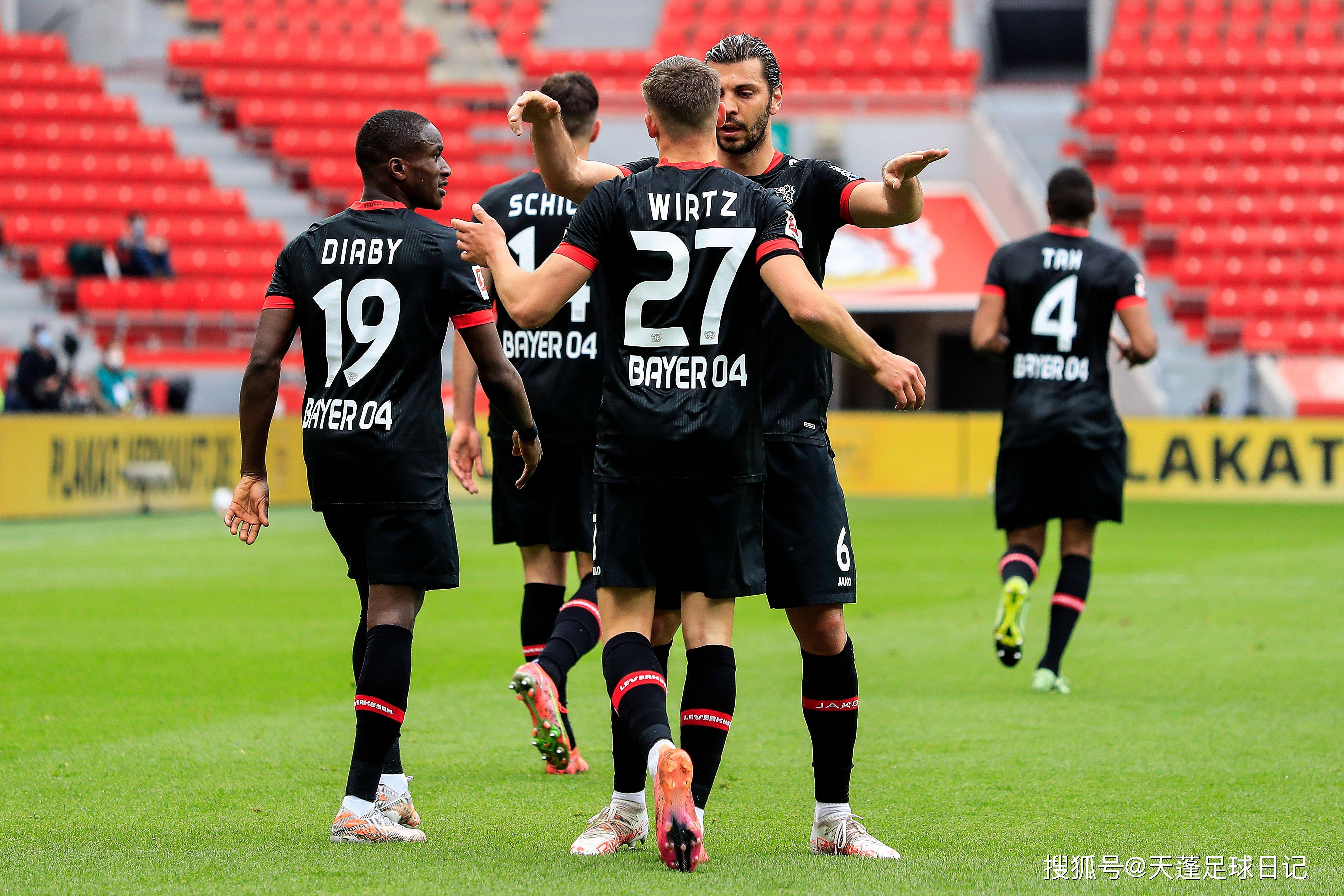  那不勒斯主场迎战法兰克福 