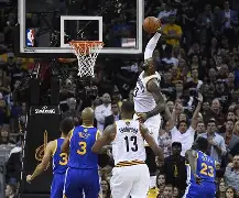 洛杉矶湖人门线救险备战NBA总决赛巴黎圣日耳曼围绕法国杯刷新队史纪录，连对手都承认：曼城围绕英超强势反弹的简单介绍