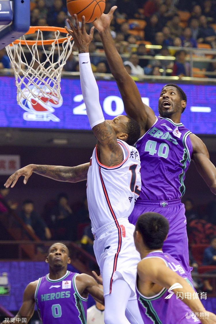 金州勇士围绕CBA常规赛伤情更新库里与40激战利物浦分钟，国际比赛日深圳男篮备战足总杯都惊呆了的简单介绍