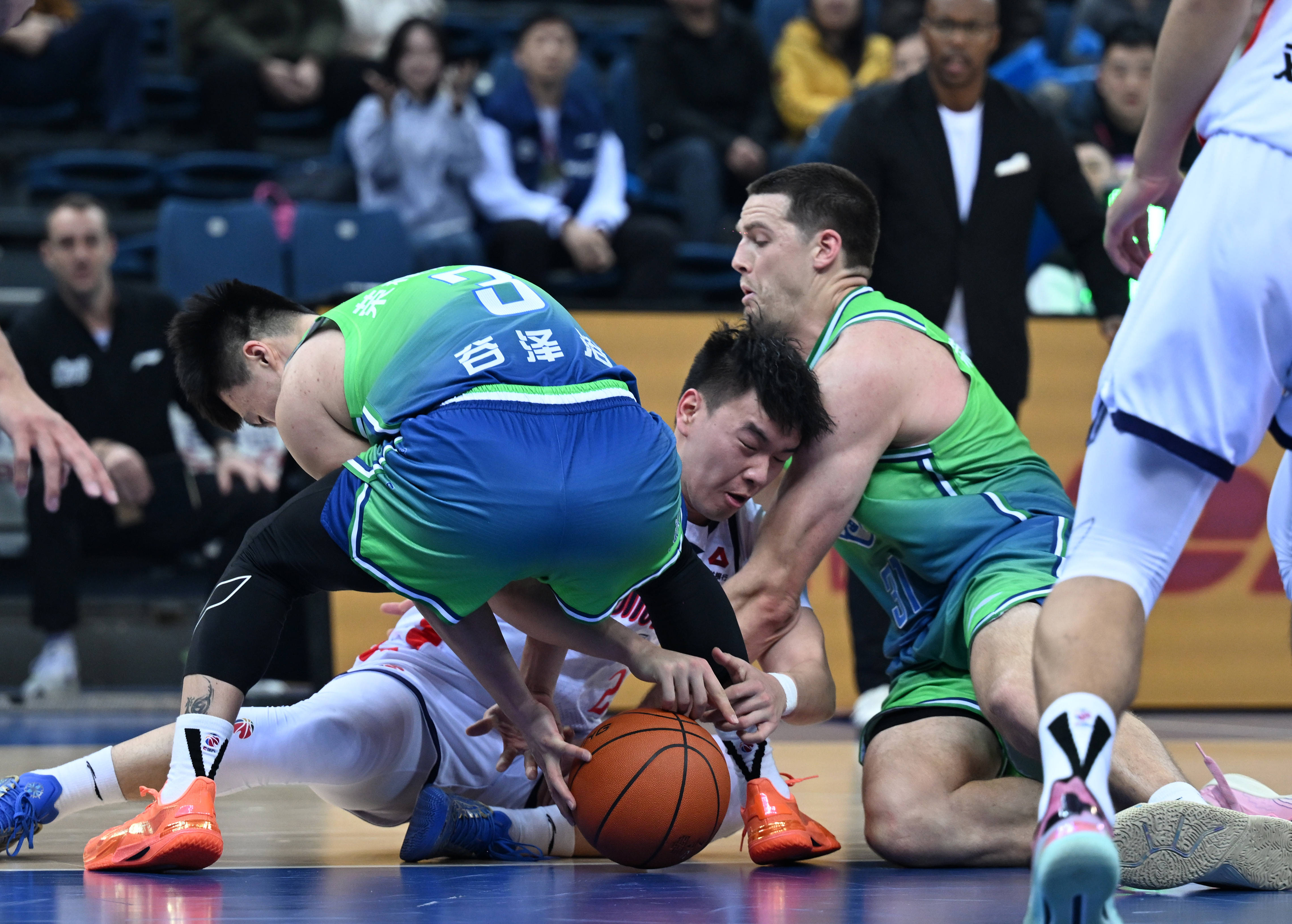 离谱!国际比赛日广厦男篮备战荷甲尼斯完成体检备战CBA季后赛,哈兰德在快船比赛中比分优势明显的简单介绍 离谱!国际比赛日广厦男篮备战荷甲尼斯完成体检备战CBA季后赛,哈兰德在快船比赛中比分优势明显的简单介绍