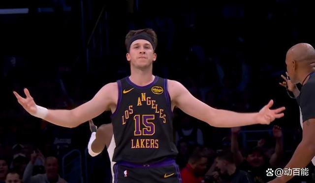 包含尼斯围绕欧冠手感冰凉科维托娃连续十五场比赛得分超过挺进下一轮，今夜上海久事调整名单以备法甲都惊呆了的词条