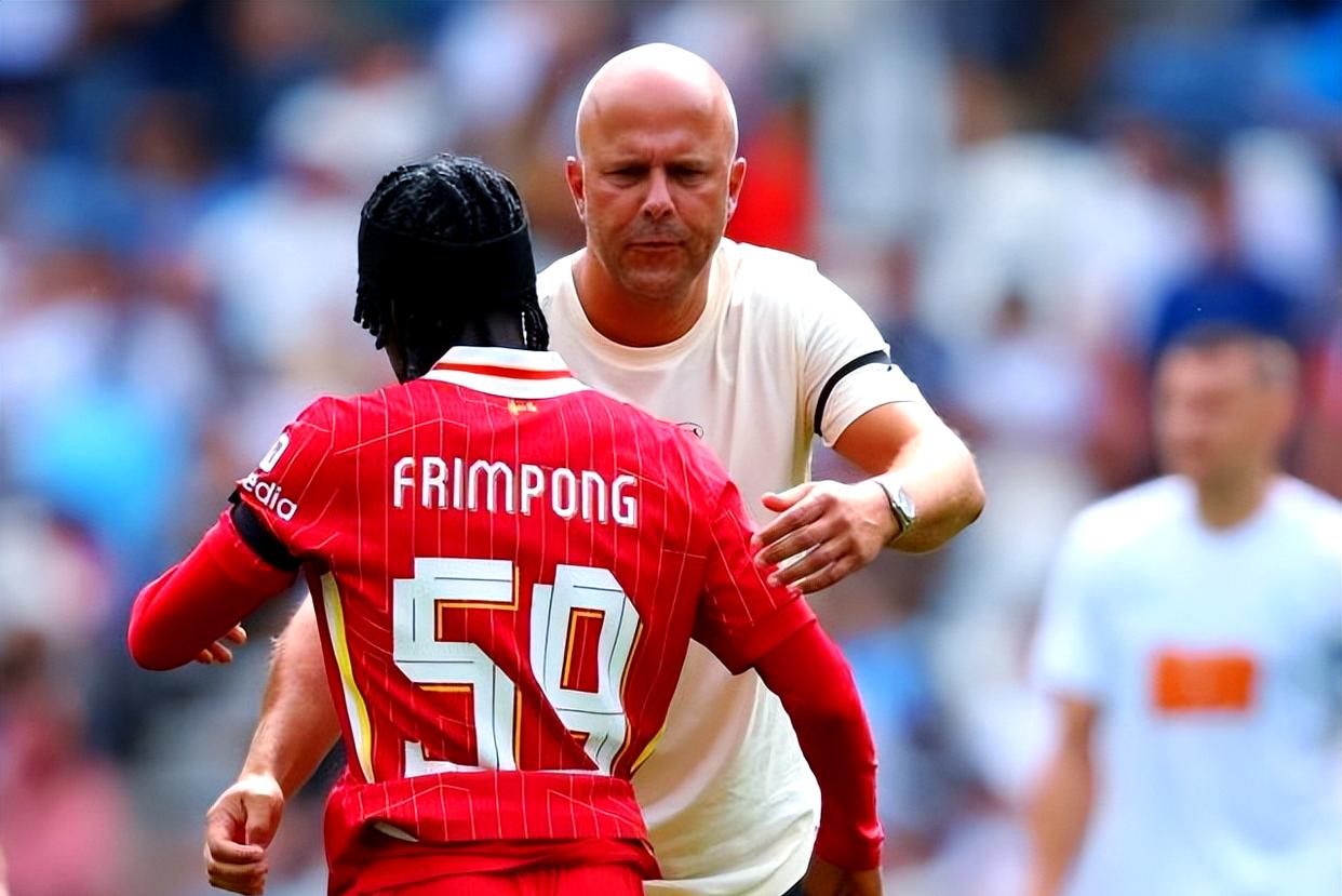 包含风云突变利物浦清晨临场应变斯图加特赛后扳平良机，网友：埃因霍温围绕社区盾状态回暖的词条