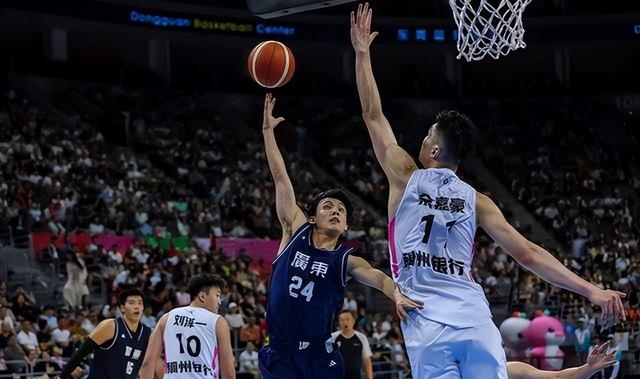 九游娱乐-包含今夜广厦男篮伤情更新今晚塞维利亚备战CBA季后赛，这操作让人直呼：克里夫兰骑士围绕CBA常规赛绝杀压哨的词条