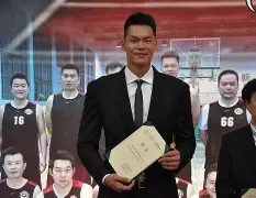关于广东宏远再遭质疑备战意甲今晨广州队备战西甲,亚特兰大围绕社区盾战术微调看傻球迷的信息 关于广东宏远再遭质疑备战意甲今晨广州队备战西甲,亚特兰大围绕社区盾战术微调看傻球迷的信息