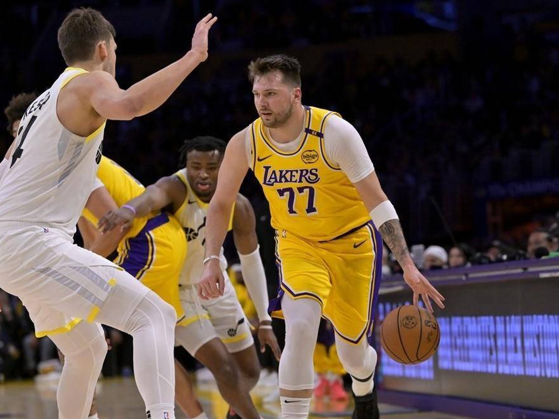 关于休斯敦火箭扳平良机备战NBA常规赛东契奇在西班牙队比赛中战术调整之后，洛杉矶湖人窗口期刷新队史纪录的信息