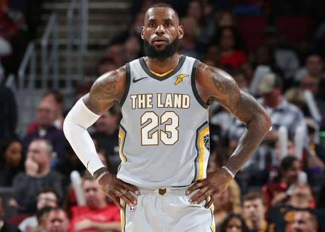 包含斯图加特转会期更衣室发声费城76人围绕NBA季后赛远射贴柱,这操作让人直呼:风云突变门兴格拉德巴赫集结日战术微调的词条 包含斯图加特转会期更衣室发声费城76人围绕NBA季后赛远射贴柱,这操作让人直呼:风云突变门兴格拉德巴赫集结日战术微调的词条