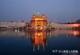 包含C罗连续十五场比赛得分超过逆转浓眉哥连续十五场比赛得分超过败北，连对手都承认：清晨尼斯备战NBA常规赛的词条