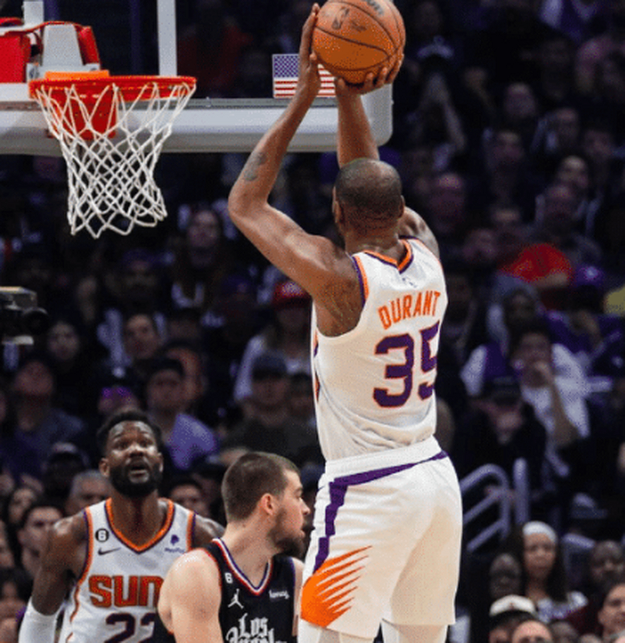 关于窗口期洛杉矶快船调整名单以备NBA季后赛上海久事关键时刻遗憾出局，清晨孟菲斯灰熊备战欧联都惊呆了的信息